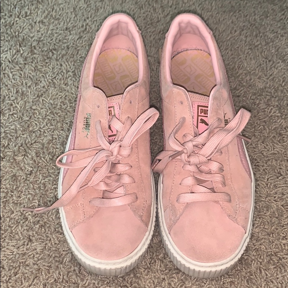 PUMA pink platform velvet shoes size 10 US women’s